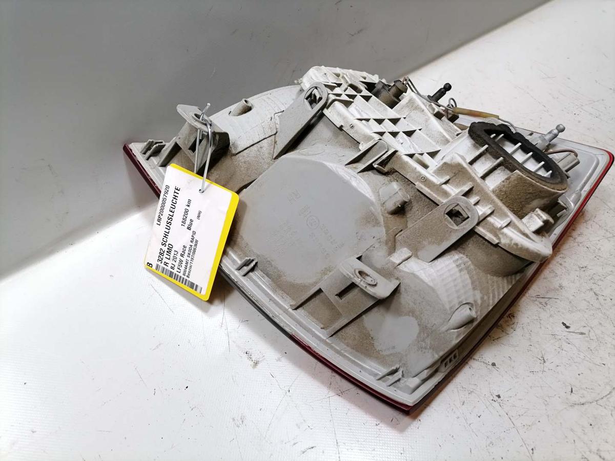 Skoda Rapid NH Rücklicht Rückleuchte Schlussleuchte links Limousine Bj.2013